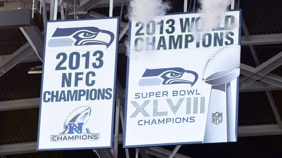 090414-NFL-Super-Bowl-champions-banner-T